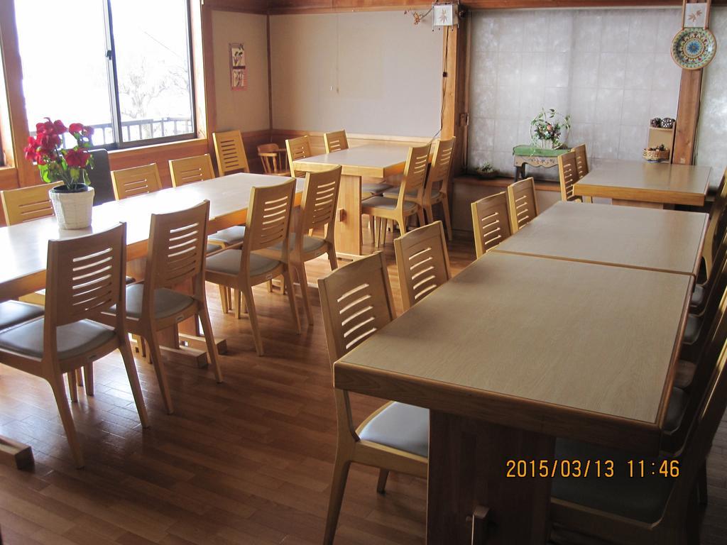 Apple Inn Takasaka Nozawaonsen Rom bilde