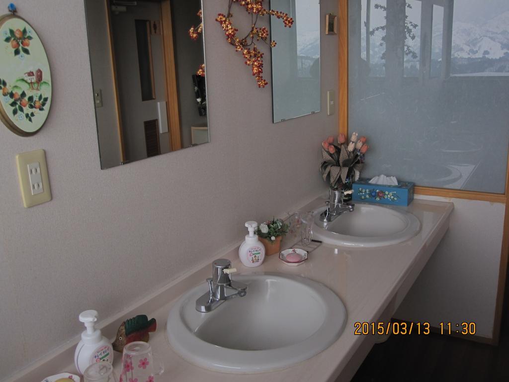 Apple Inn Takasaka Nozawaonsen Rom bilde